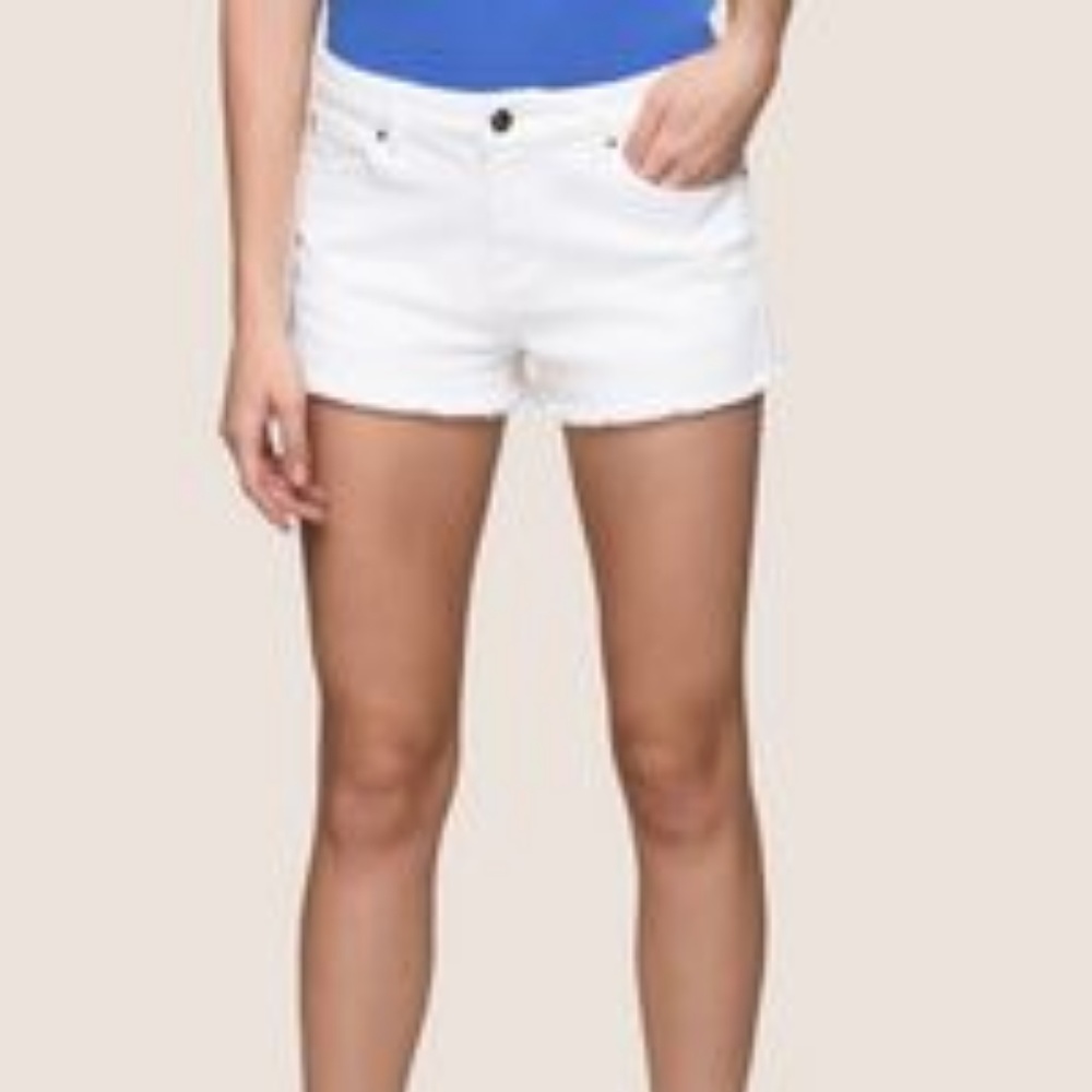 White Shorts - Picture 4 of 4